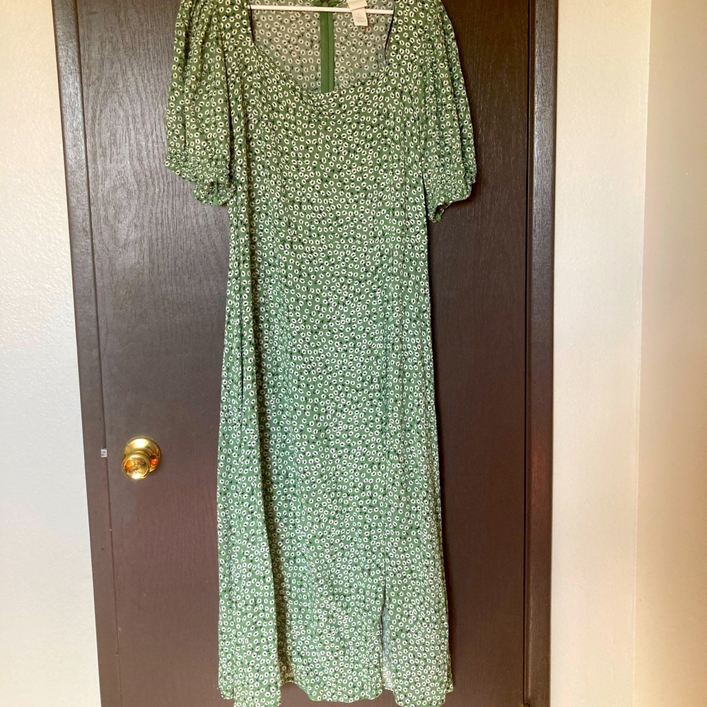 h&m green in style 90s vintage look size Large dress
